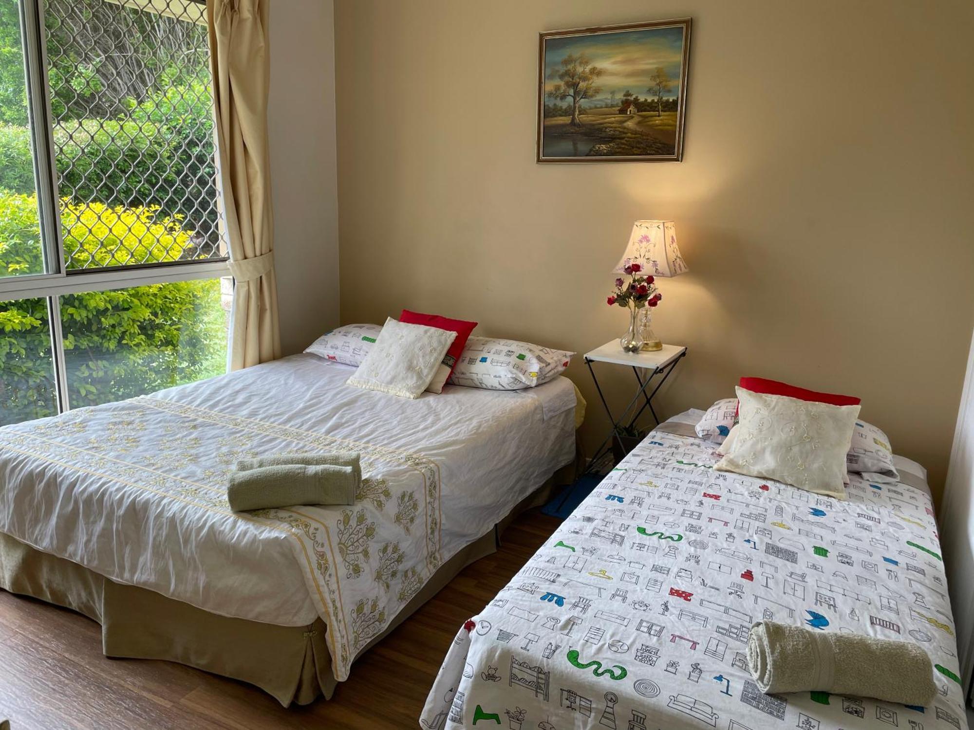 Theme Parks Amituofo Homestay Gold Coast Kültér fotó